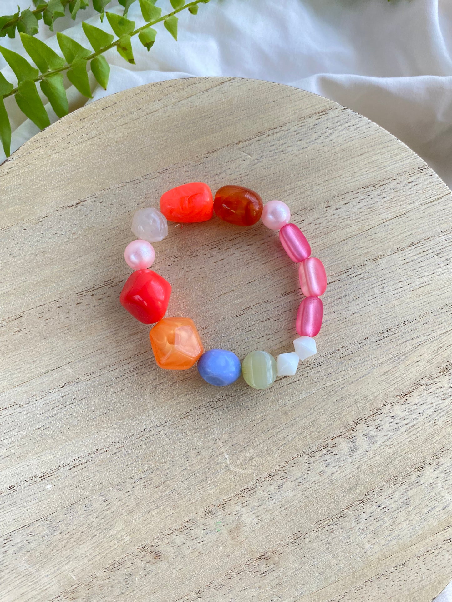 Vintage Bead Bracelet in Green and Pink